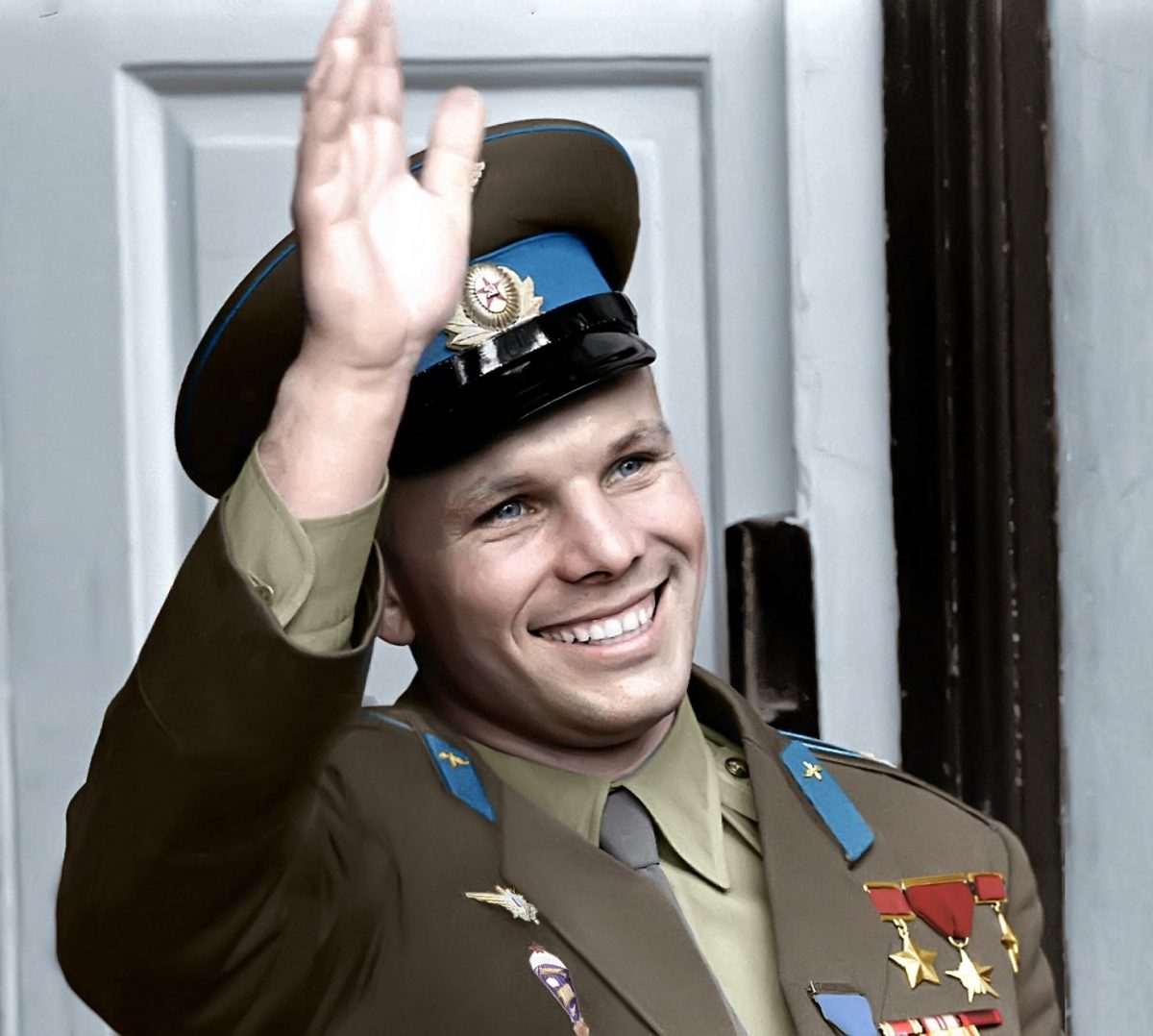 Ю гагарин первый в мире. Гагарин 27.03.1968.